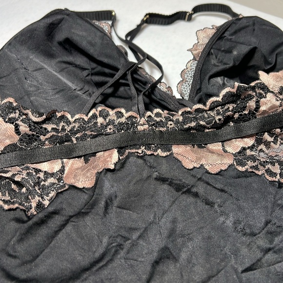 Women's Lingerie Teddy and Scallop Trim V Neck Slip Dress Size Large Gently Used - Picture 5 of 12